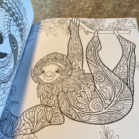 cuddly Animals colouring book. New - Picture 3 of 7